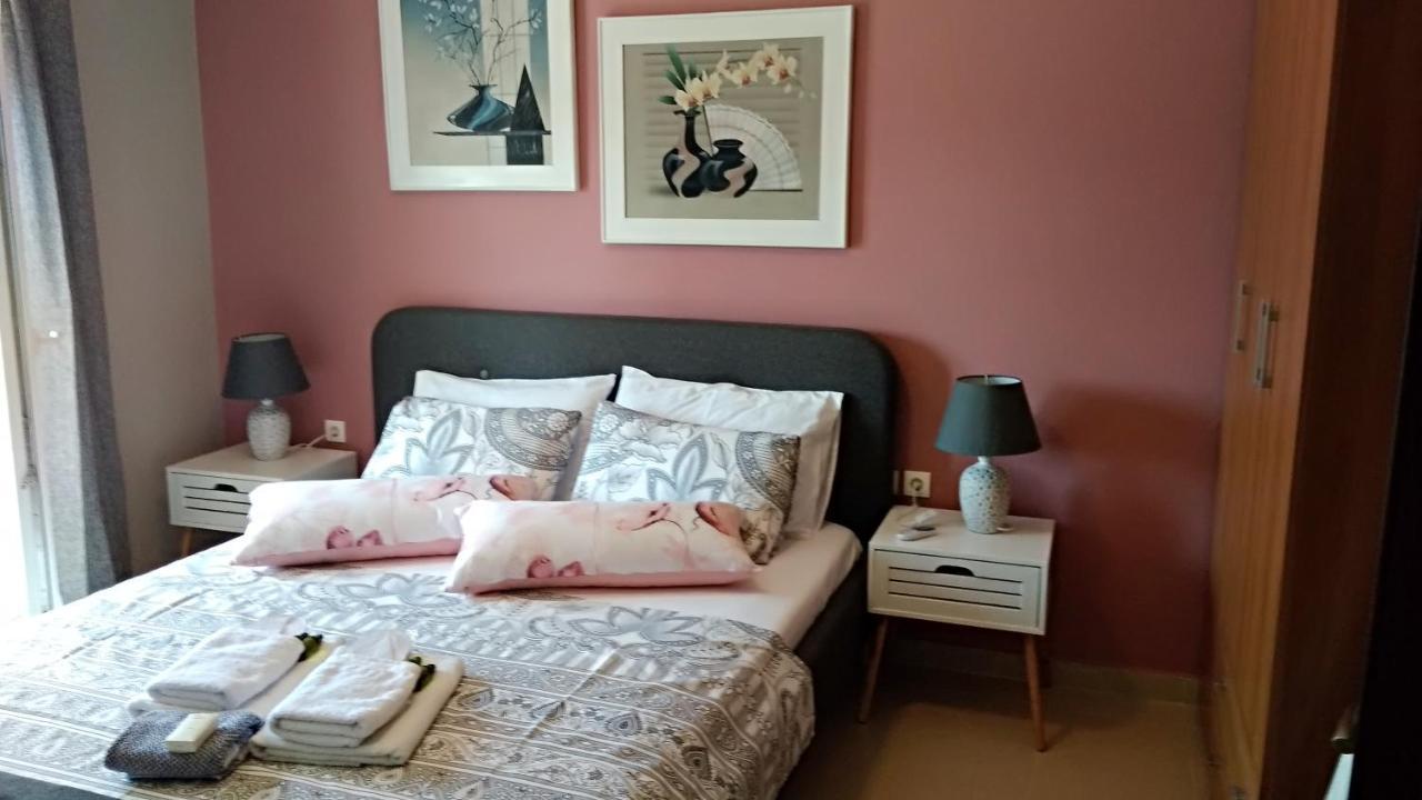 Iris Deluxe Suites 2 カヴァラ エクステリア 写真