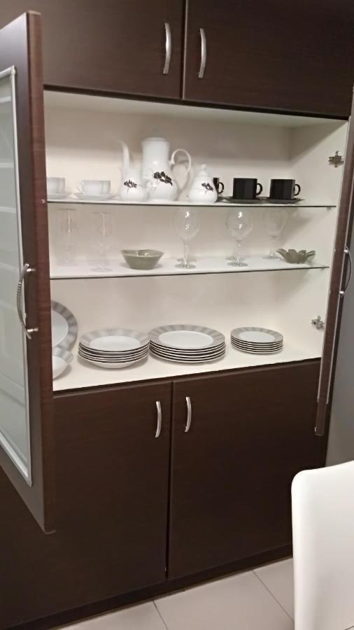 Iris Deluxe Suites 2 カヴァラ エクステリア 写真