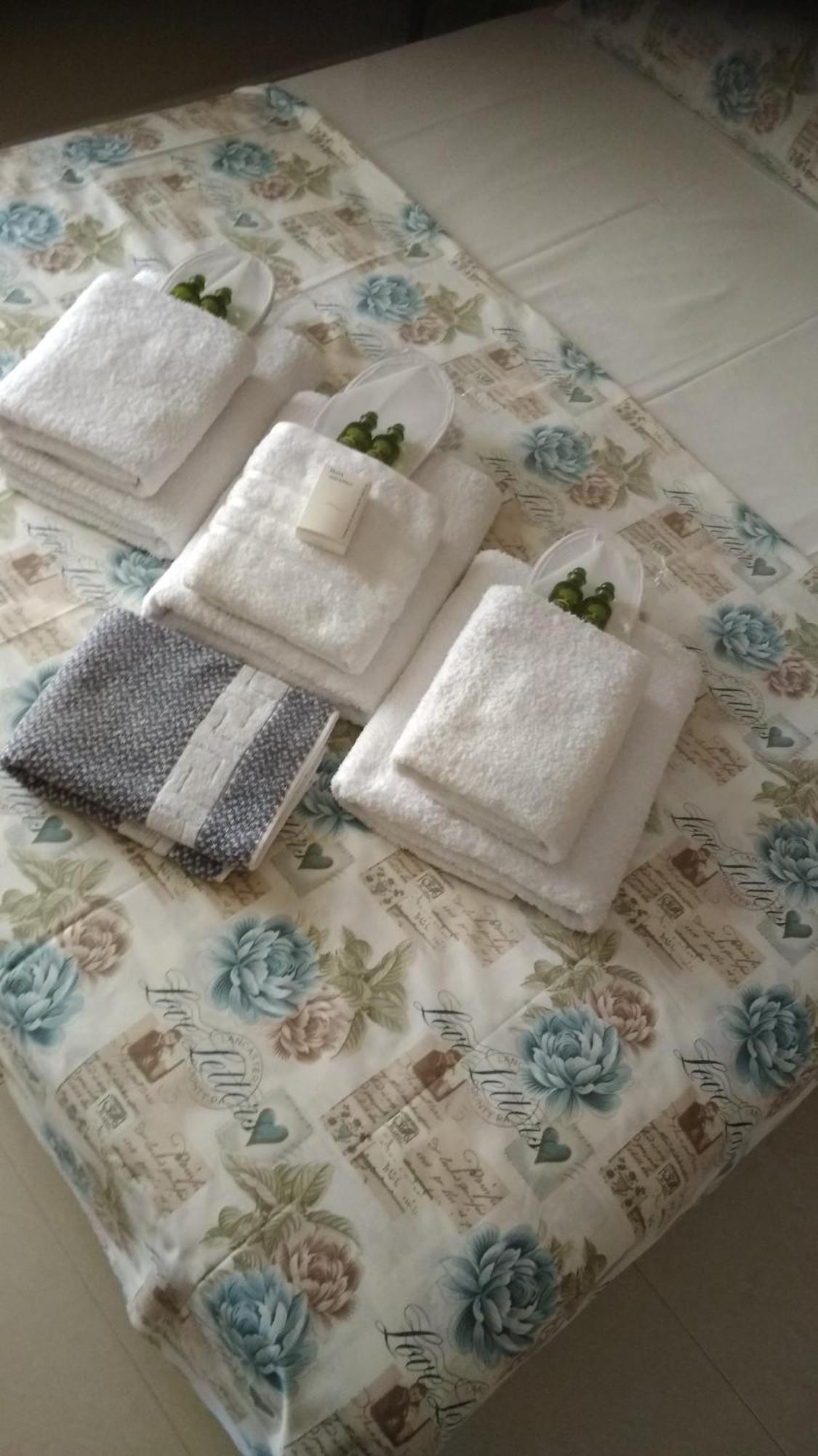Iris Deluxe Suites 2 カヴァラ エクステリア 写真